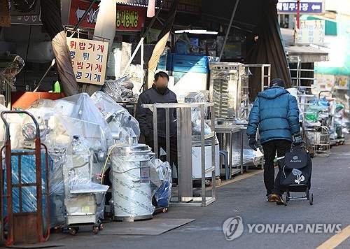 "소상공인 10명 중 7명 작년 경영성과 부진…올해도 부정적"[연합뉴스 자료사진]